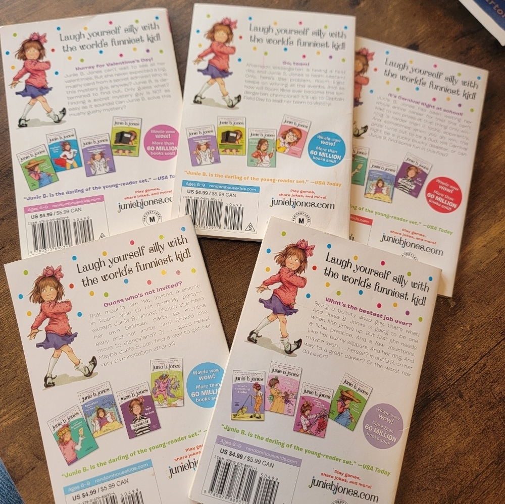 Junie B. Jones Children's Book Set Of 5 - Picture 2 of 2